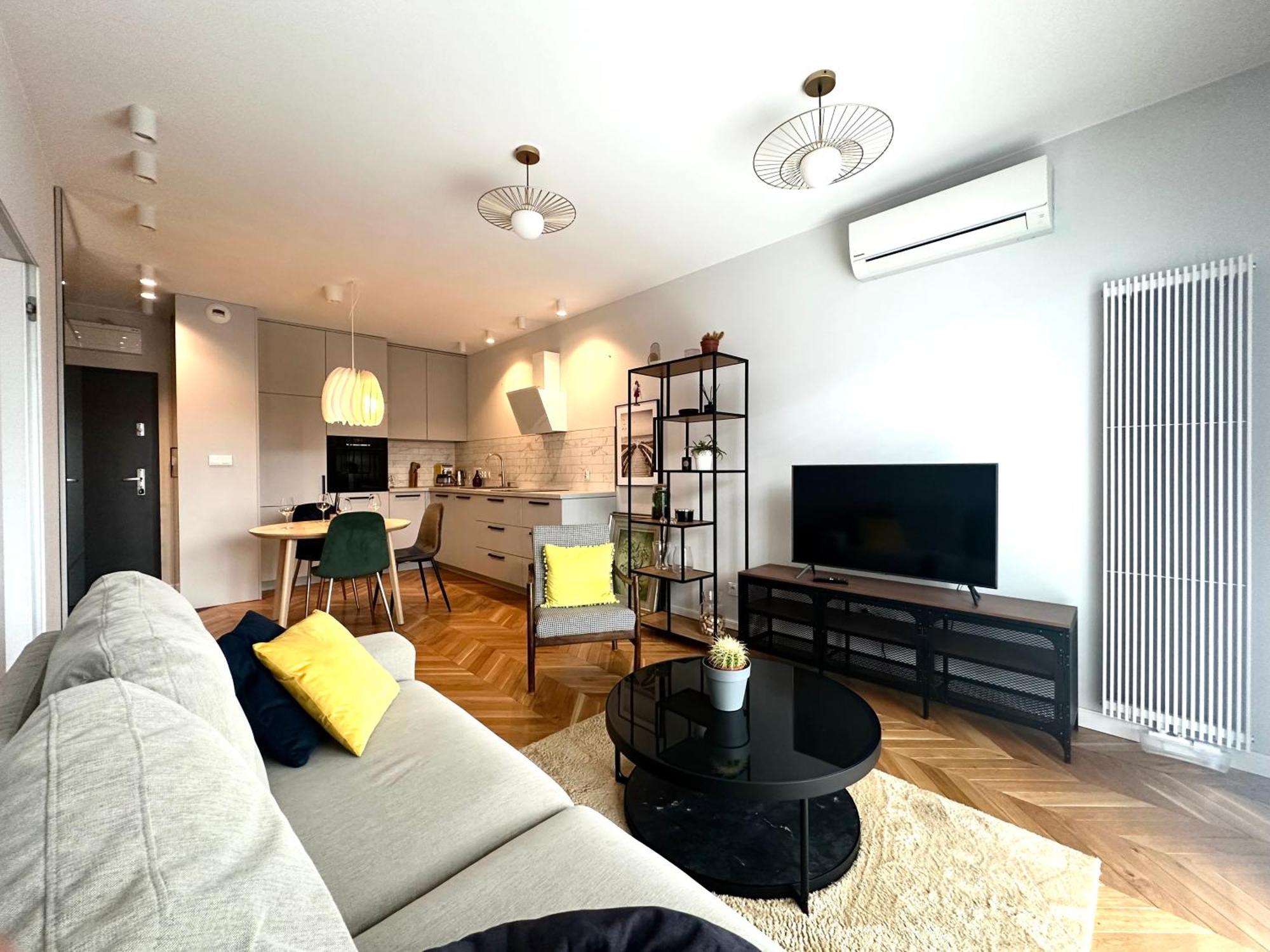 Mieszczanska 25 Apartment - Self Check-In 20H - Parking & Lift - Wroclaw — Photos 3